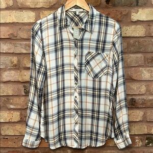 Maurices Cream and Navy Plaid Button-Down Shirt - Size Small
